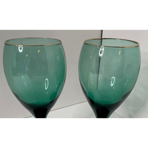 Juniper Green Libbey Teardrop Wine Glasses Blown Glass Vintage Set of 2 - Picture 2 of 6